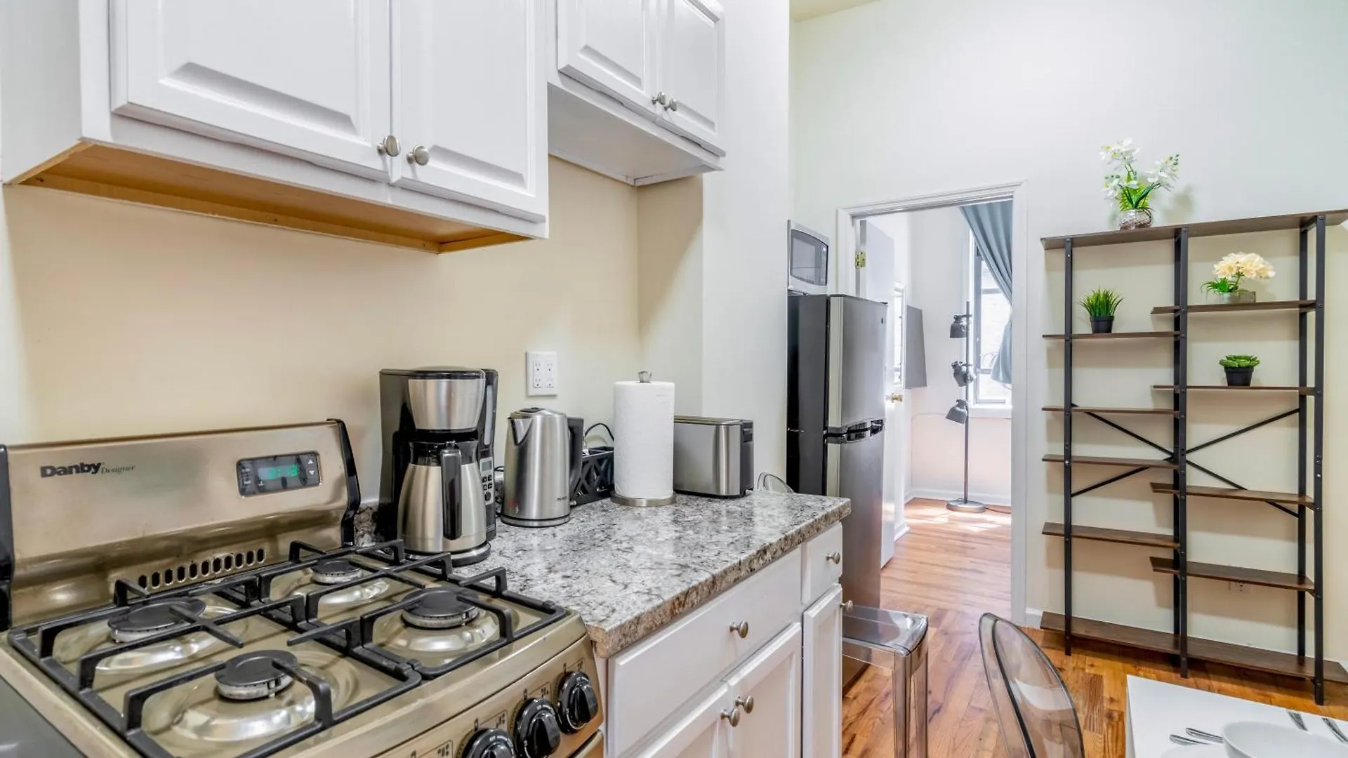 Cozy 2Bd Stylish Home For Rent New York 0*,  United States
